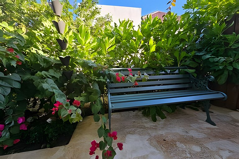 GV 2511 · Spectacular Private 4Bdr Villa
