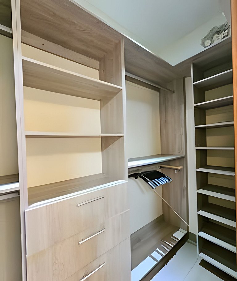 GV 2511 · Spectacular Private 4Bdr Villa