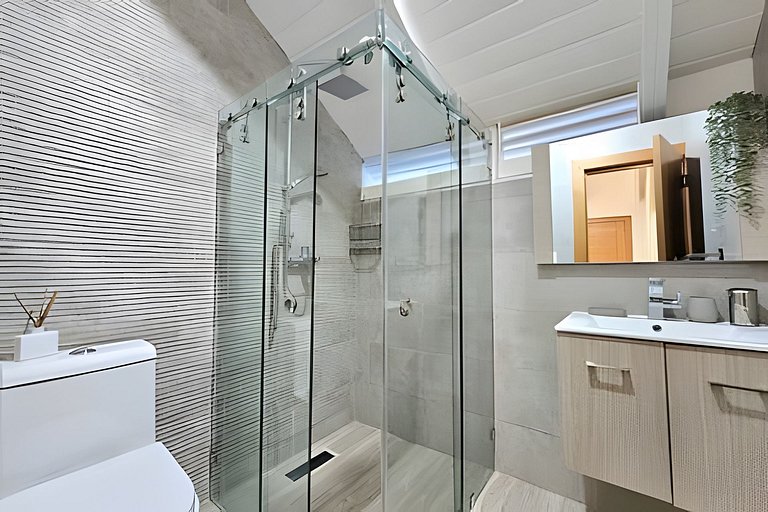 GV 2511 · Spectacular Private 4Bdr Villa