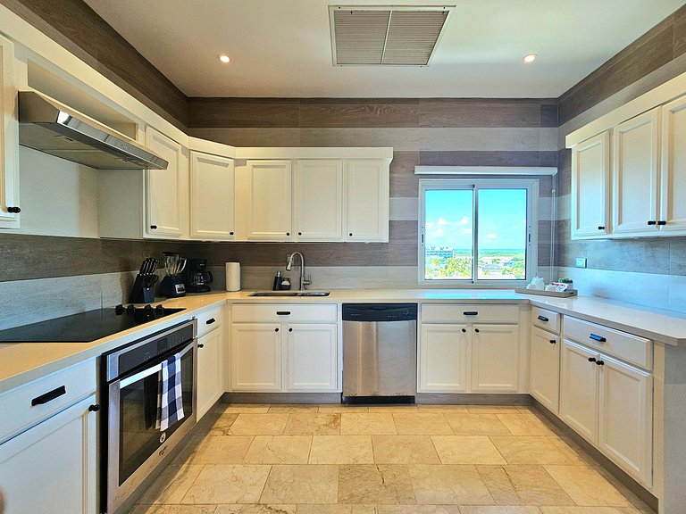 Lujoso Apto. 1Hab. con vista a la Marina Cap Cana