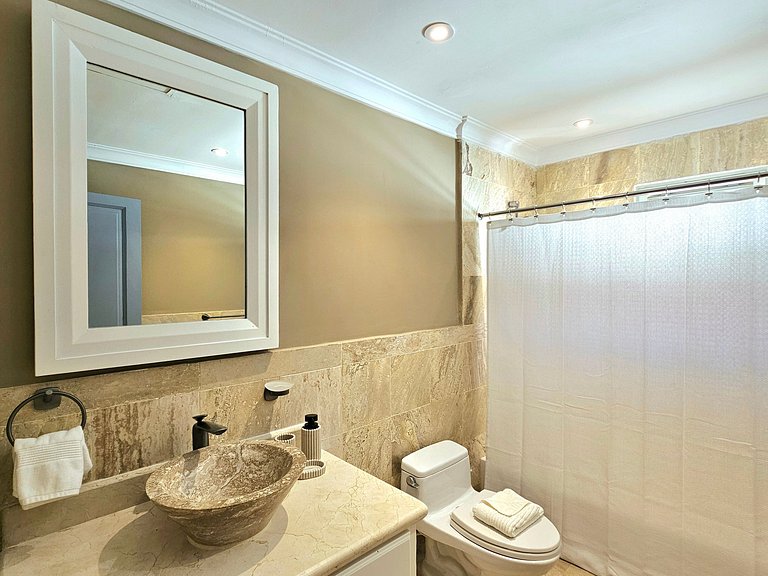 Lujoso Apto. 1Hab. con vista a la Marina Cap Cana